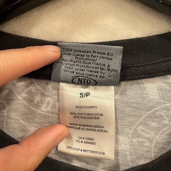 AC/DC T Shirt Men’s S Black White Cannon All Over Print For Those About To Rock - Picture 6 of 6